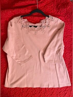 Liz Claiborne 1X Pink Lace-Trim 3/4 Sleeve T-shirt